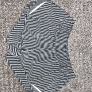 striped lululemon shorts🤍🤍
